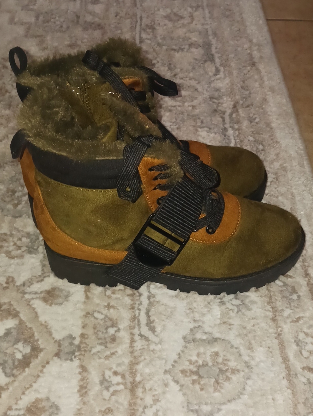Olive Green Faux-Fur Lace-Up Ankle Boots